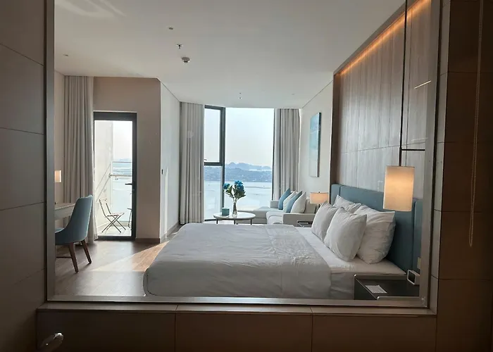 Alacarte - Luxury Seaview 1br Aparthotel *